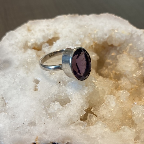 Faceted Amethyst Crystal Gemstone, 925 Sterling Silver Ring - Picture 12 of 16